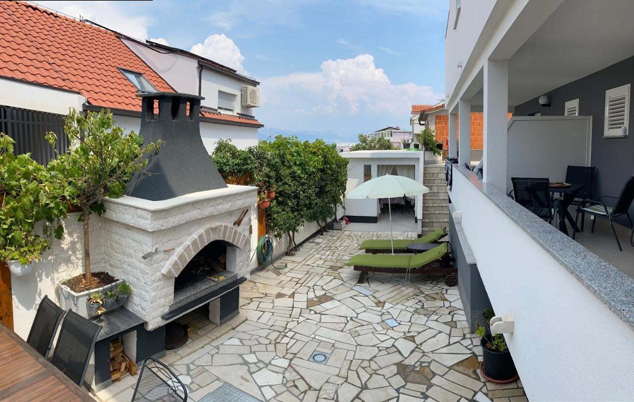 Magdalena Apartment Трогир Екстериор снимка